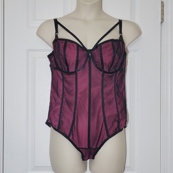 NWT Torrid Pink & Black Sexy Fishnet And Satin Binding Bodysuit Plus Size 1x 1 - Picture 5 of 12